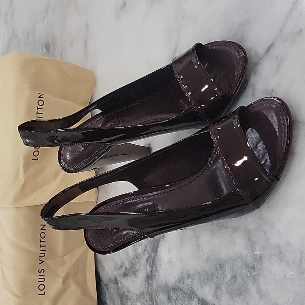 Louis Vuitton patent leather slingback sandals